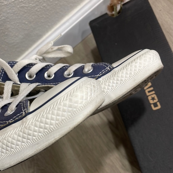 Converse Chuck Taylor All Star Navy Blue- Size 4 Men 6 Women - Picture 5 of 14